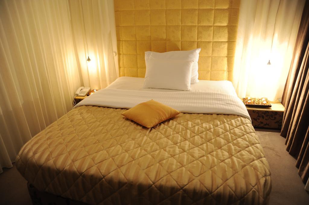 Hotel Merona Sarajevo Bagian luar foto