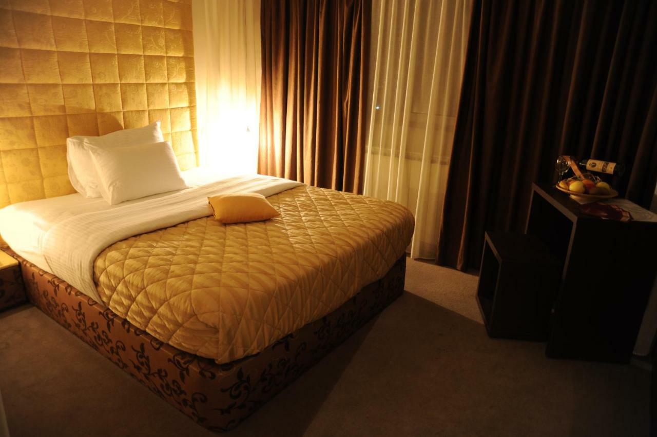 Hotel Merona Sarajevo Bagian luar foto